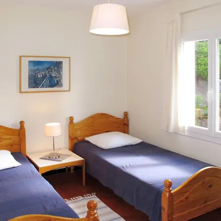 Montemare Colette By Interhome * לה לבאנדו